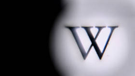 Asian state blocks Wikipedia – media