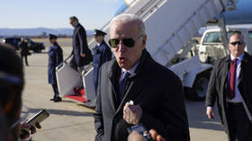 Biden spiega il ritardo nella rimozione del pallone