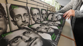 Seymour Hersh shares opinion on Edward Snowden