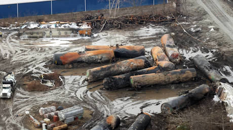 Coca-Cola chemical leak prompts evacuation