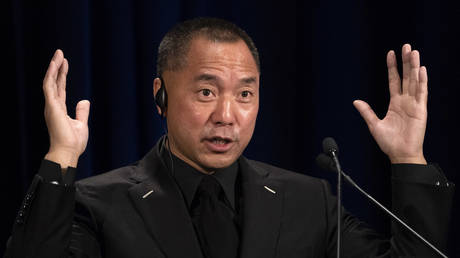 US arrests Chinese billionaire