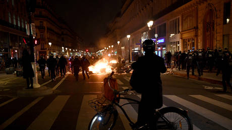 French protests rage after vote on pension reform (VIDEOS)