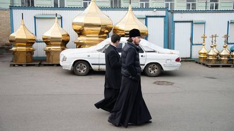 FILE PHOTO: The UOC prepares to leave the Kiev-Pechersk Lavra.