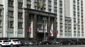 Russia moves to extend anti-smear legislation