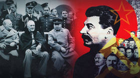 70 години по смртта на Сталин: Како западната пропаганда го ребрендираше советскиот диктатор од негативец во херој и повторно се врати