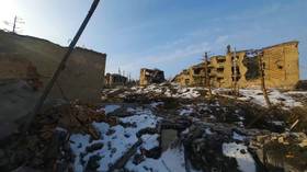 Pentagon chief downplays importance of besieged Donbass city