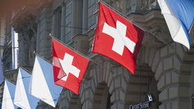 Political opposition to bank bailout growing in Switzerland
