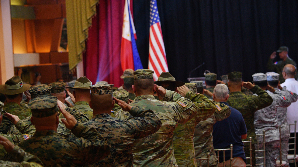 https://www.rt.com/information/574527-us-philippines-biggest-drill/US and ally maintain greatest joint drill amid China tensions