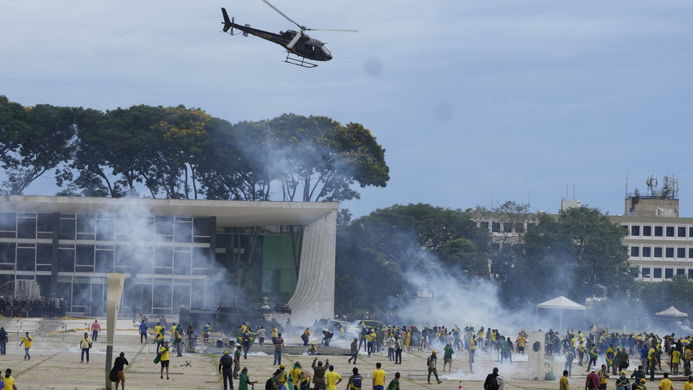 https://www.rt.com/information/574777-brazil-riot-bolsonaro-questioning/Choose orders ex-president to testify on riots