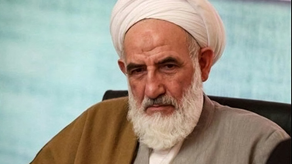 https://www.rt.com/information/575358-iranian-cleric-killed-bank/Senior Iranian cleric shot useless – media