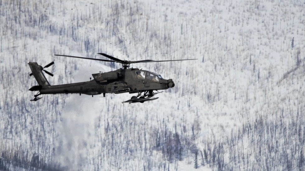 https://www.rt.com/information/575460-alaska-apache-helicopters-crash/Two US army helicopters crash in Alaska