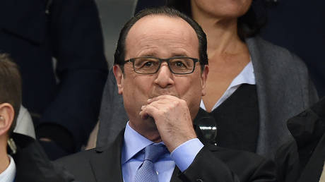 Hollande makes shock admission in call with Russian pranksters