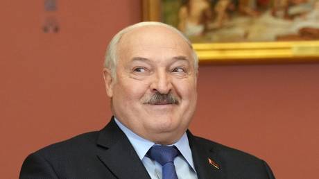 Lukashenko proposes nuclear disarmament plan
