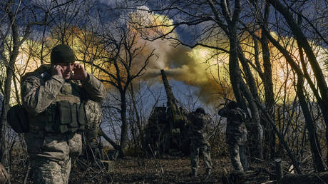 Ukrainian soldiers fire a self-propelled howitzer near Artyomovsk, Donetsk People's Republic, March 5, 2023