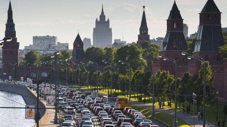 IMF raises Russian GDP outlook