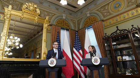 Польше нужна «самая сильная» армия, поддерживаемая США