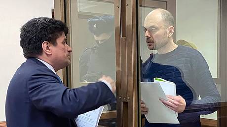 Opposition activist Vladimir Kara-Murza during hearing in the Moscow City Court