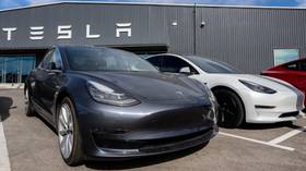 Les employés de Tesla ont partagé des images sensibles enregistrées par des voitures – Reuters