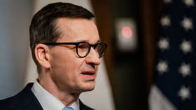 لهستان از درخواست ماکرون برای «خودمختاری» از سوی آمریکا انتقاد کرد