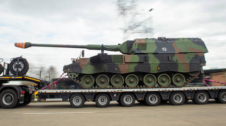 A Panzerhaubitze 2000 howitzer of the German armed forces Bundeswehr loaded onto a heavy-duty transporters.
