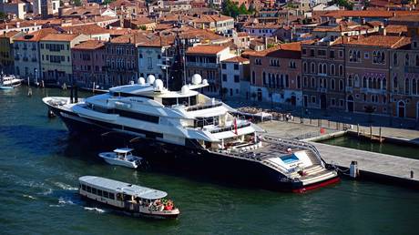 Alfa Nero, luxurious yacht in Canale della Giudecca, Venice, Italy.