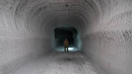 Artemsol salt mine tunnel