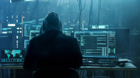 Infamous hacker forum suffers major data leak