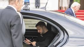 Zelensky nearly lost his phone in Berlin – Bild