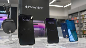 iPhone prices tumbling in Russia