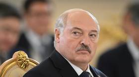 Lukashenko explains how to obtain nuclear weapons