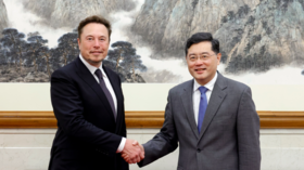 Elon Musk meets with China’s FM