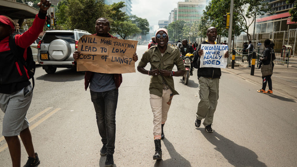 Kenyan Opposition Leader Calls For Boycott Of New Taxes — RT Africa