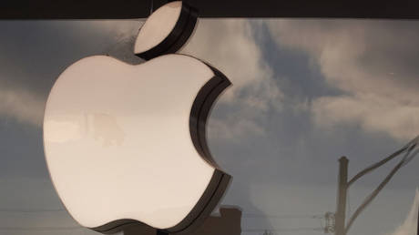 Apple responds to spying allegations