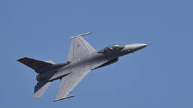 F-16s chase rogue jet over Washington