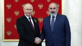 LATEST: Putin and Armenian PM Pashinyan meet in Sochi