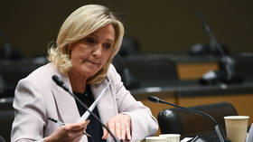 Le Pen doubles down on Crimea