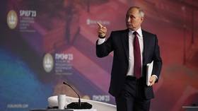 Shift to national currencies ‘beginning of the end for dollar’ – Putin