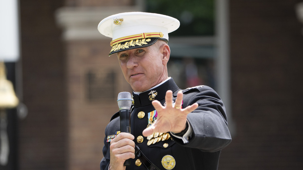 https://www.rt.com/information/579514-marine-leader-164-years/US Marines with out chief for first time in 164 years