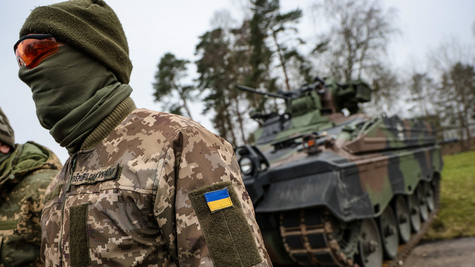 https://www.rt.com/information/580011-report-eu-training-relocation-ukrainian-soil/EU may shift army coaching facilities to Ukraine – media