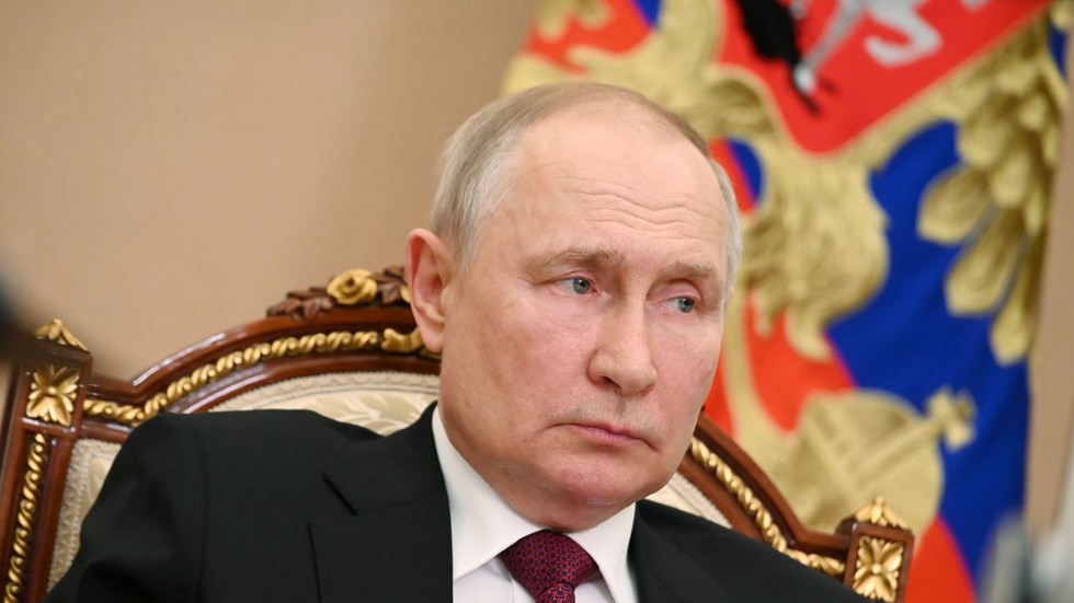 Путин в киеве фото