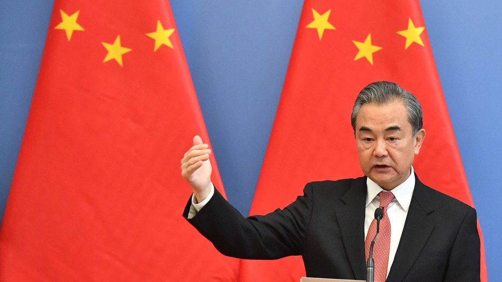 https://www.rt.com/information/580265-china-new-foreign-minister/China broadcasts new international minister