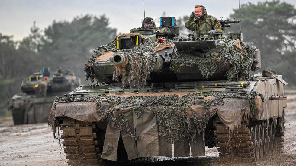 https://www.rt.com/information/580356-lithuania-chooses-german-leopard2-for-tank-purchase/NATO member spurns American tanks