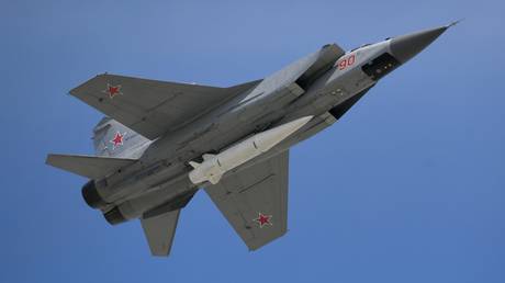 FILE PHOTO: A MiG-31 multi-role fighter armed with a hypersonic Kinzhal missile