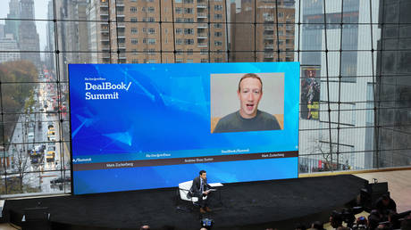 Mark Zuckerberg speaks remotely at an event in New York, 2022.