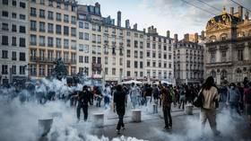 Most French blame liberal immigration rules for riots – poll