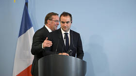 France and Germany pledge to revitalize joint tank venture