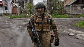 Ukraine's neighbor raises alarm over Wagner
