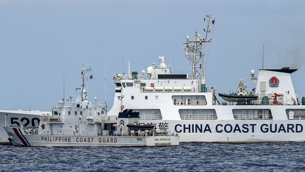 https://www.rt.com/information/581079-philippines-south-china-sea/Why China should restrain itself from imposing its South China Sea declare