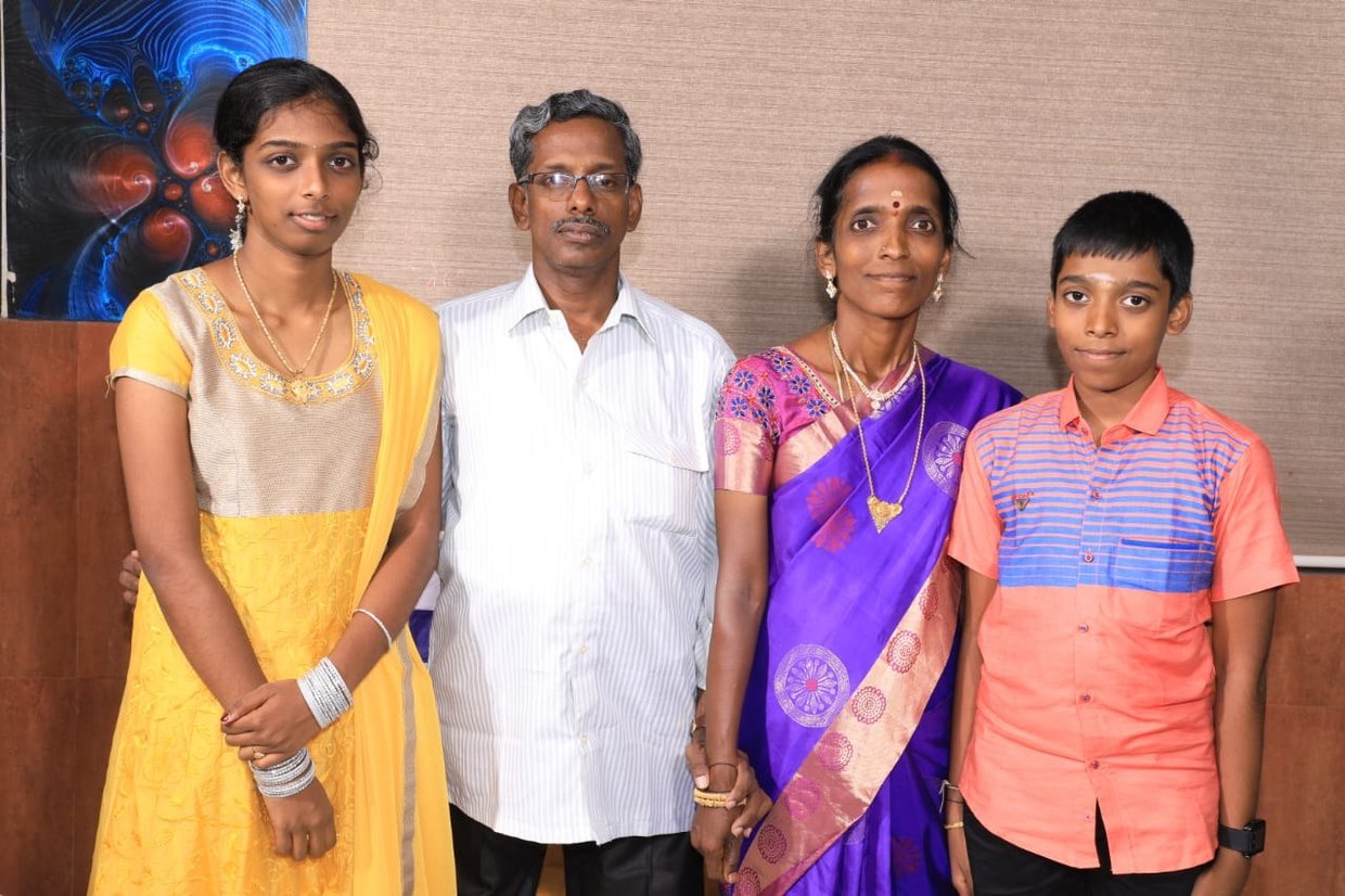 Chess Grandmaster Rameshbabu Praggnanandhaa Parents, Father, Mother,  Family, Net Worth