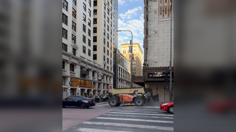 Man crashes stolen forklift into Apple store (VIDEO)